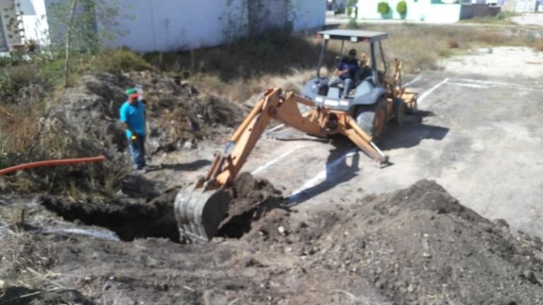 Maquinaria para terracerías y plataformas